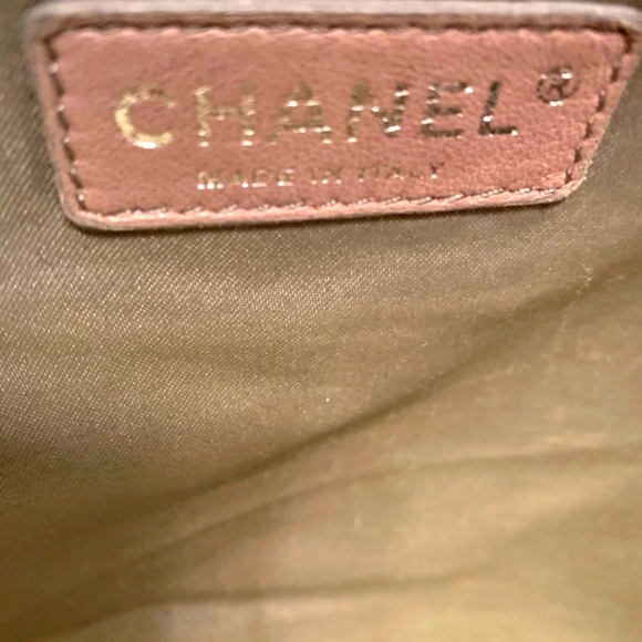 CHANEL POCKETS IN THE CITY BAG JUMBO - Picture 13 of 14